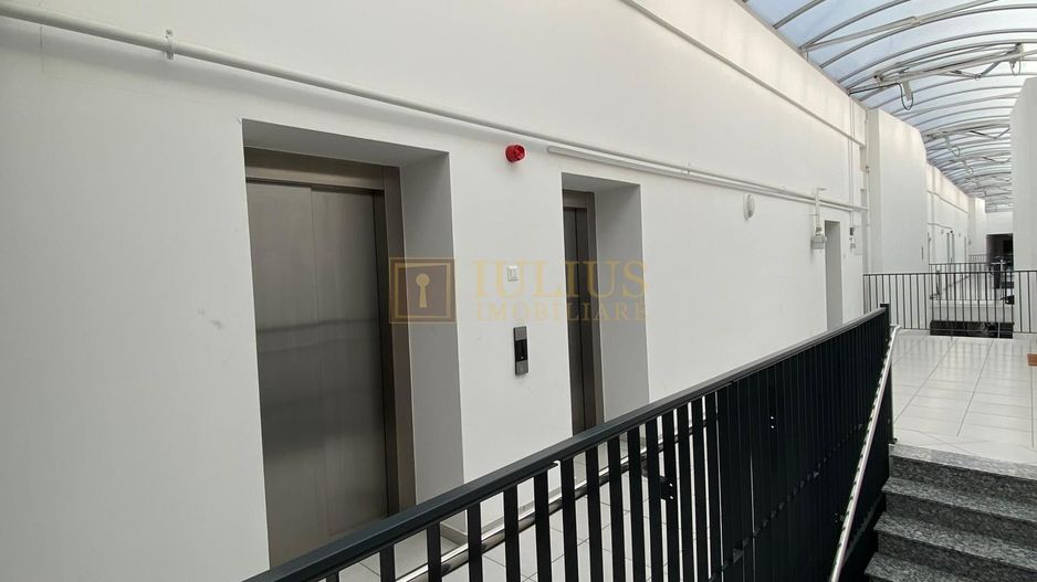 Penthouse| 2 Camere| Uranus Plaza| loc de parcare| balcon deschis - Poză 13