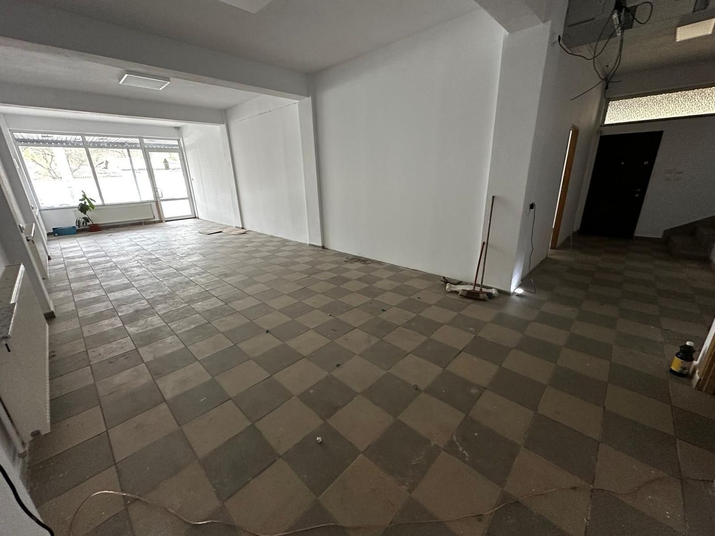 Spatiu Comercial Bucurestii NOI 227 Casa Vila Clinica Restaurant 2010 - Poză 8