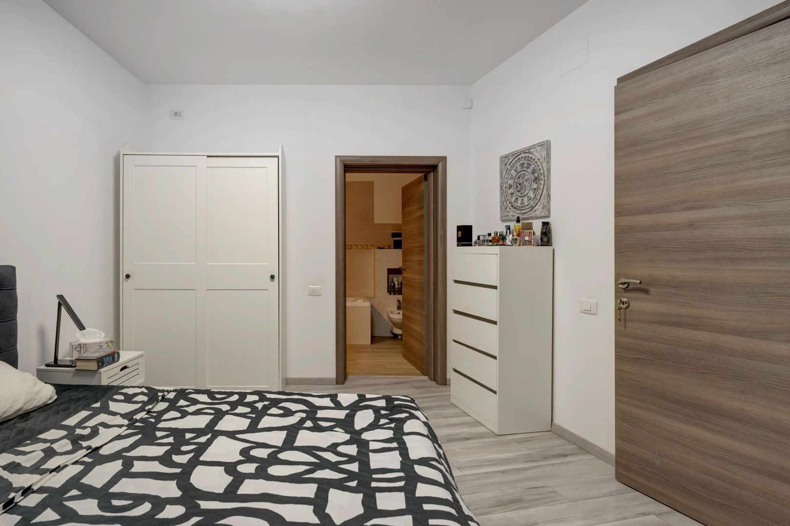 3 Camere Ultracentral Cismigiu Berzei  Renovat Mobilat Utilat complet - Poză 7