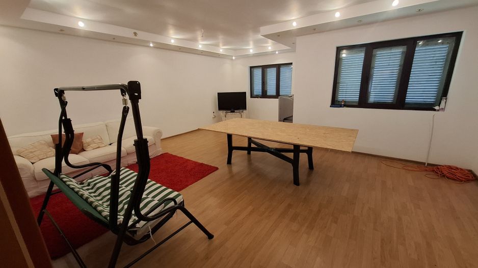 🏡 Casă de vânzare – Nicolae Bălcescu, la E85 - Poză 12