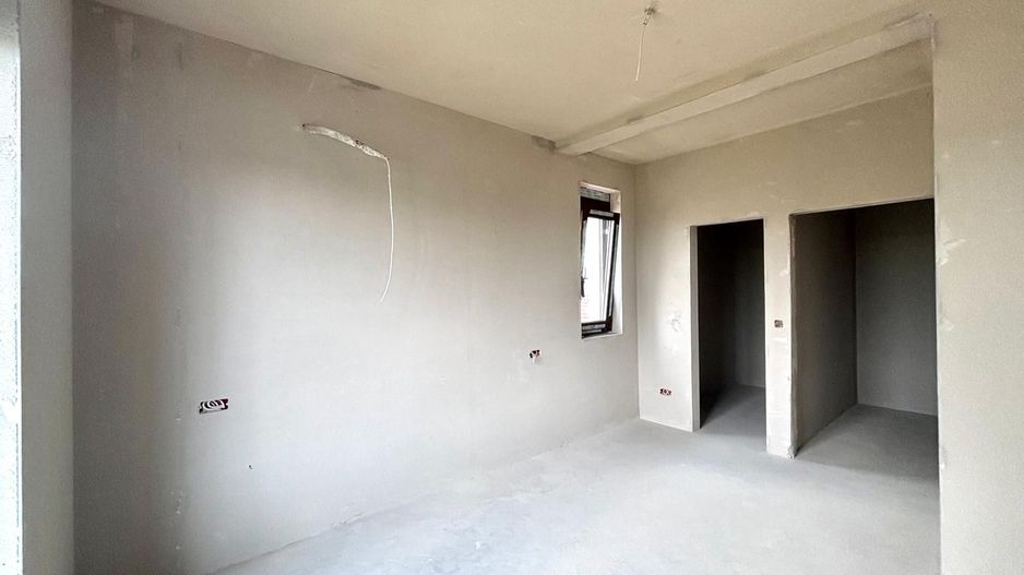 Duplex cu 4 camere, vatra satului, toate utilitatile - Sacalaz - Poză 10
