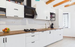 Casă Individuală cu spațiu comercial - Variaș - Poză 10