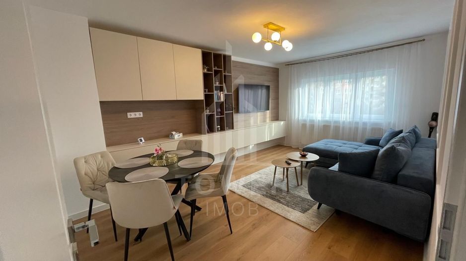 Apartament 3 camere – 70 mp – complet renovat – Terezian, Sibiu - Poză 2