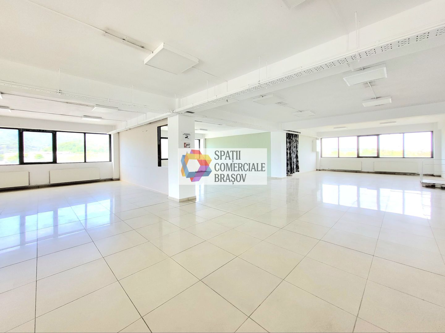Spatiu comercial de inchiriat - 1.000 mp - Poză 8