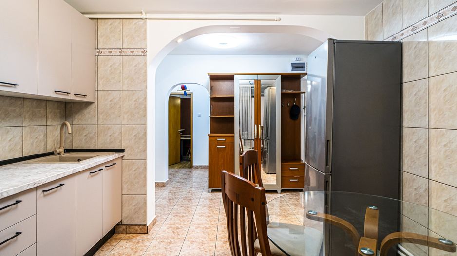 Sebastian 141, 3 camere, 78mp, et 1, 2 băi, centrala proprie, disponibil imediat - Poză 3