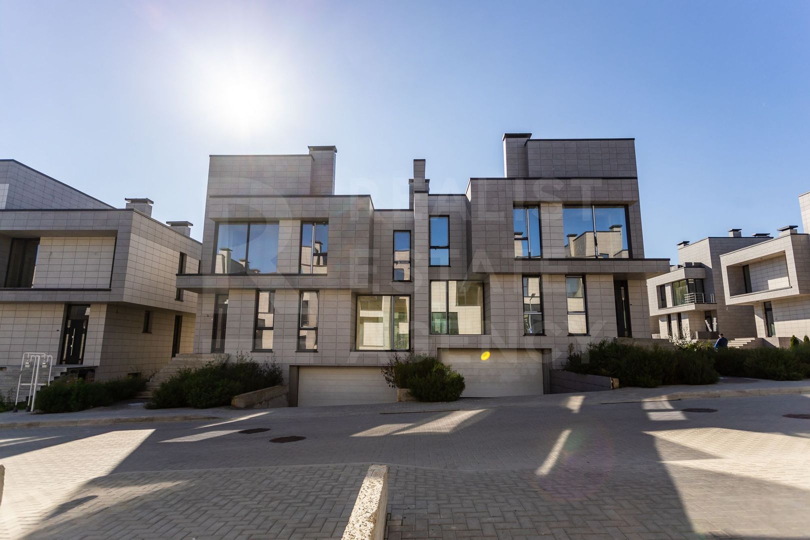 Vânzare, duplex, Poiana Pinului, strada Păşunilor, Botanica - Poză 2