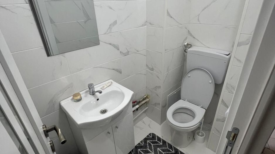 Apartament 3 camere Auchan Vitan an 1985 - Poză 5