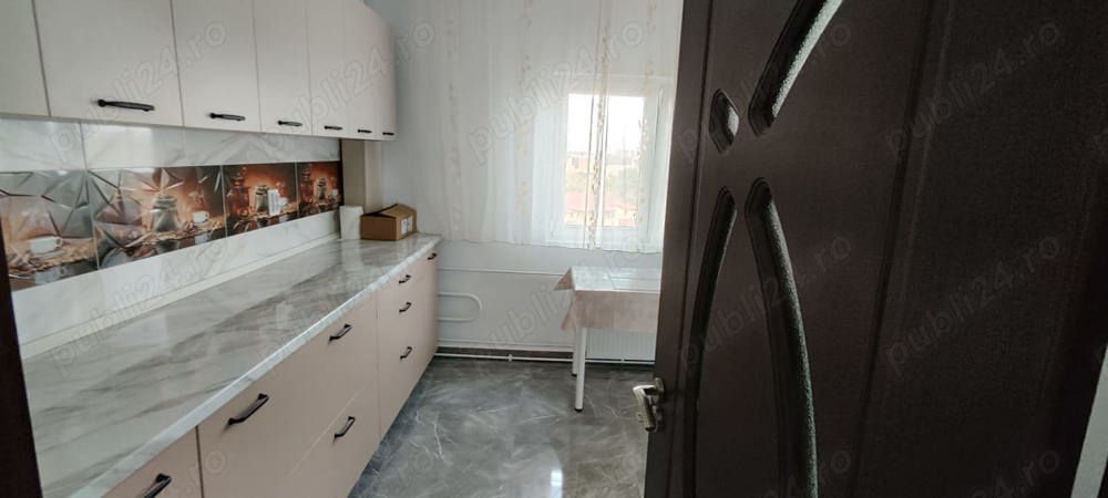 Închiriere apartament 3 camere Dna Ghica-Str. Pâncota nr 9 - Poză 1