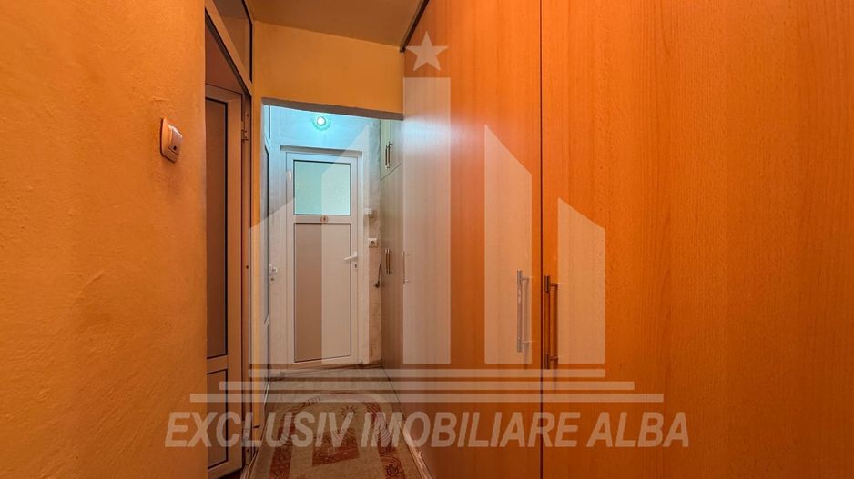 Apartament cu 3 camere | 2 bai | 64 mp | Parcare | Cetate - Mercur - Poză 5