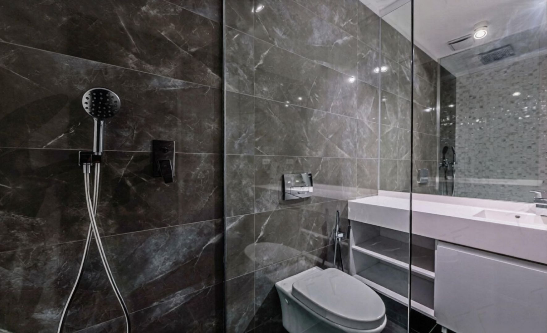 Apartament premium cu 4 camere în One Mamaia Nord | Sea View - Poză 23