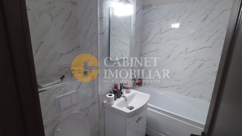 Zimbru - 2 Camere Decomandat - Etaj Intermediar - Bloc 1978 - Renovat - Poză 4