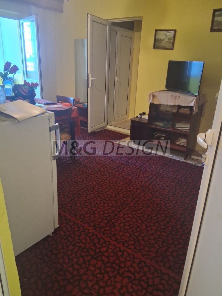 Apartament  3 camere  Sagului etaj 2 - Poză 1
