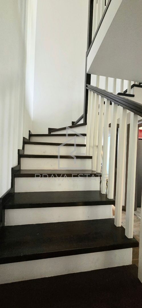 PET FRENDLY! Duplex de închiriat, 4 camere, 2 băi, curte, parcare, Cetății - Poză 9