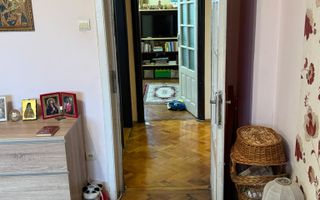 Decomandat si spatios - Poză 8