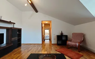 Apartament la casa,  aproape de 700! - Poză 14