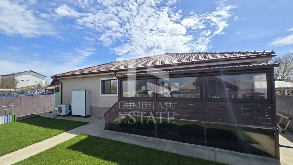 TUZLA - 3 camere | modern | lux | gata de mutat | complet mobilata - Poză 6