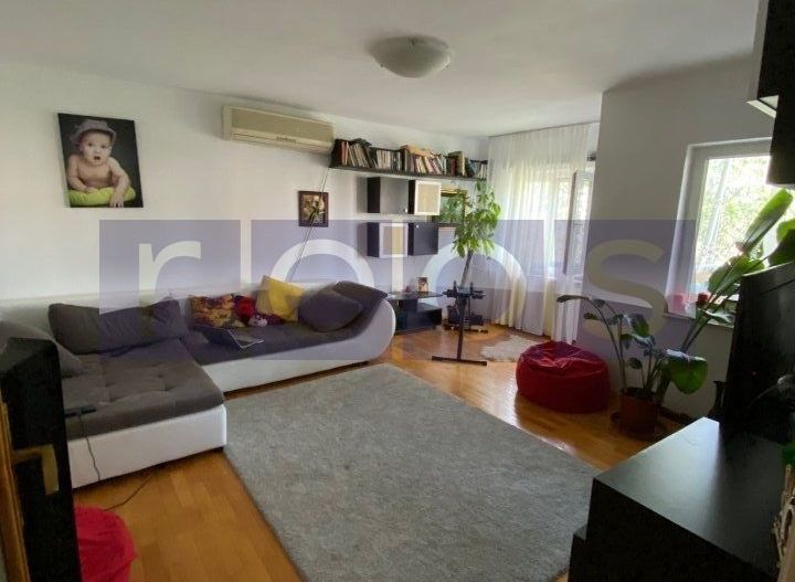 VANZARE APARTAMENT 3 CAMERE /ZONA DRUMUL TABEREI - Poză 1