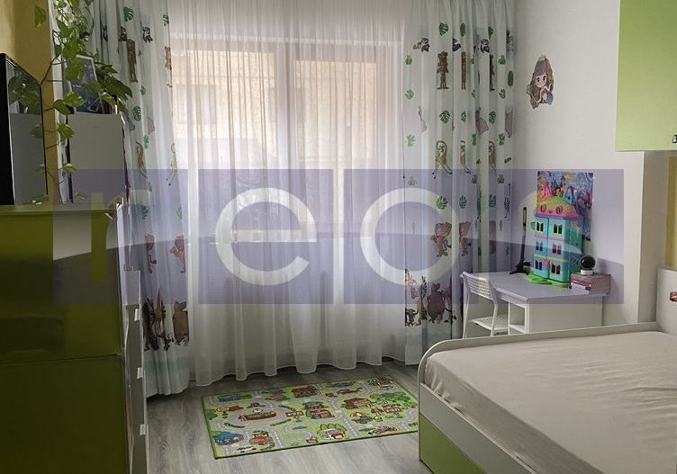 DE VANZARE APARTAMENT 3 CAMERE PRELUNGIREA GHENCEA 91 MP | DECOMANDAT - Poză 5