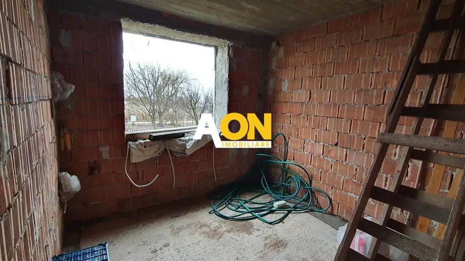 1/2 Duplex 5 camere S+P+M cu garaj 576 mp teren - Poză 6