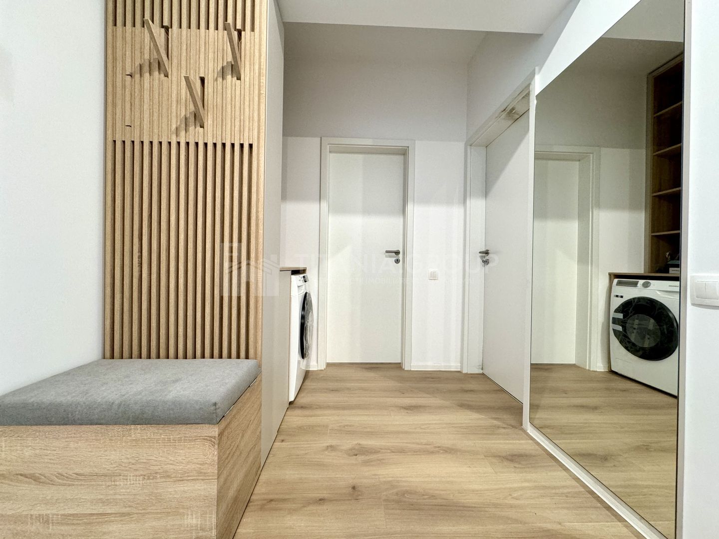 Apartament 2 camere, QUALIS Coresi, short/long term - Poză 6