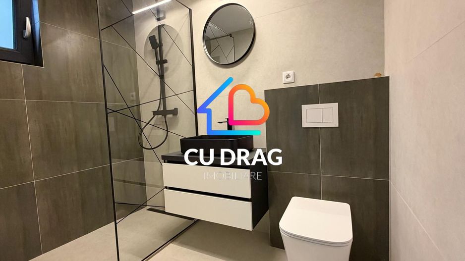 Lux si confort Apartament cu 200 mp de curte - Poză 5