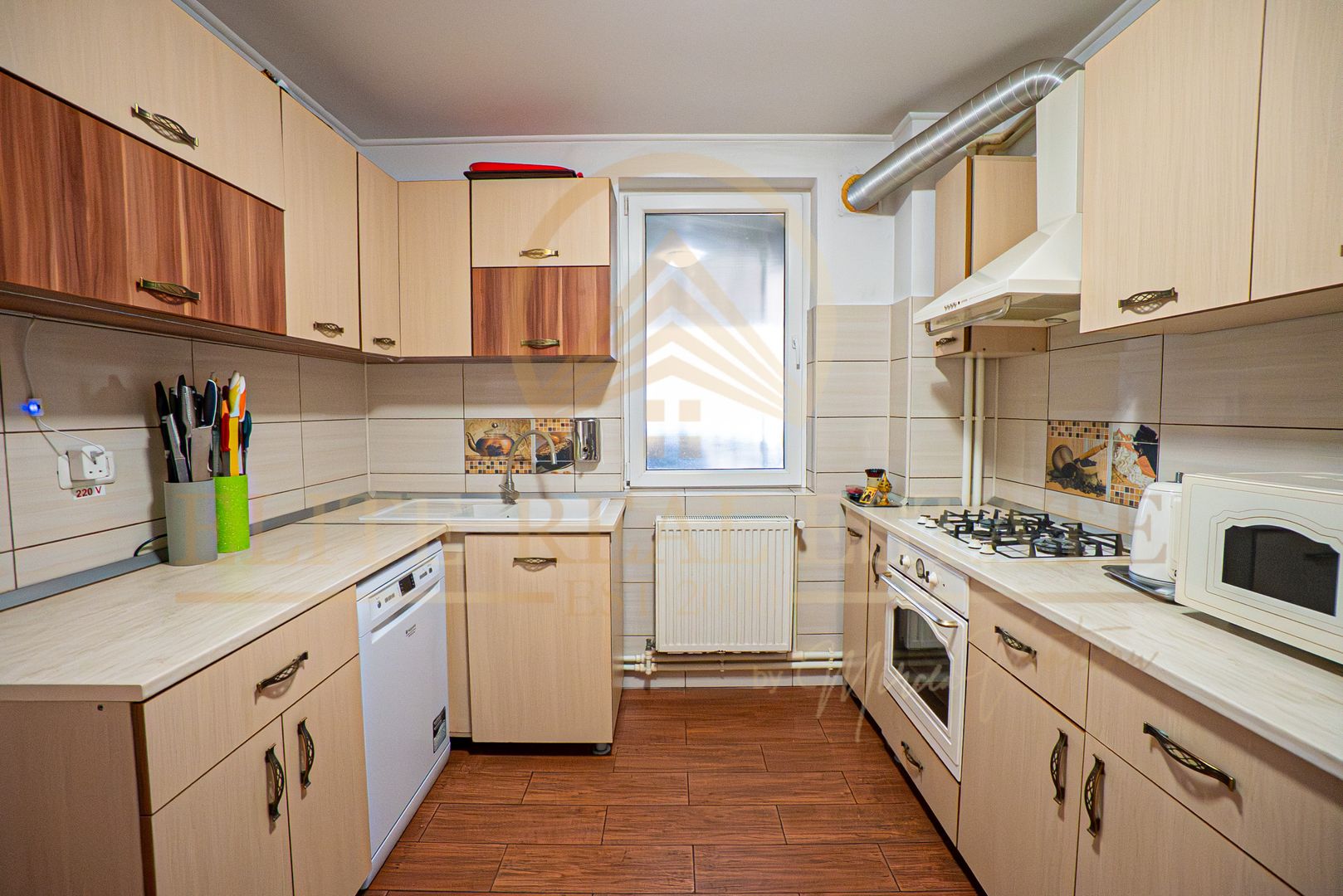 Vila premium în Mamaia Sat – proprietate exclusivistă 24 camere - Poză 3