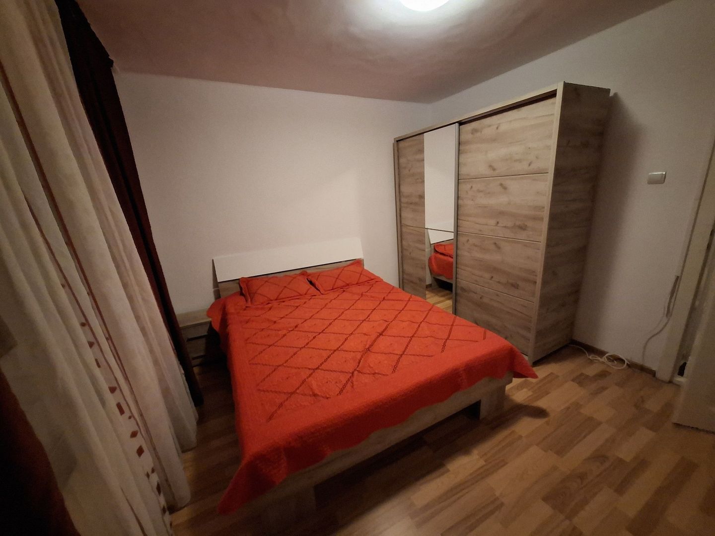 Apartament 2 camere I mobilat și utilat I Zona Lipovei - Poză 3
