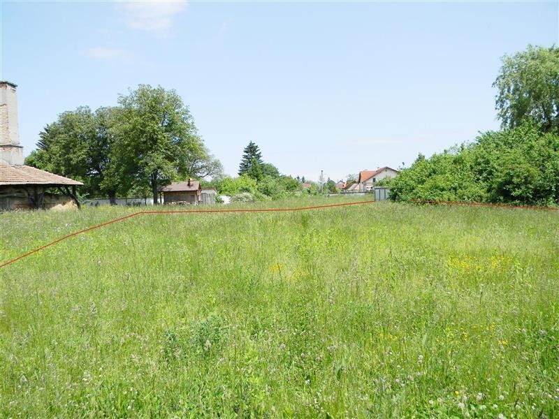 Teren intravilan cu utilitati in centrul comunei Cristian - Poză 6