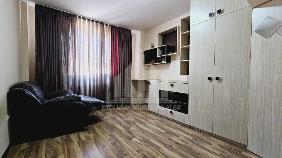 Apartament cu 3 camere de vanzare, Anghel Saligny - Poză 4