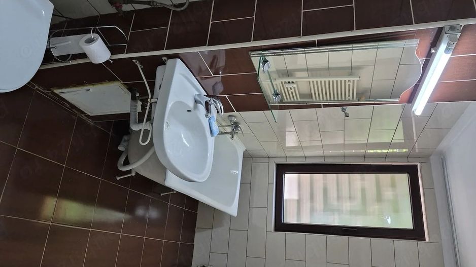 🏢 De Inchiriat: Garsonieră Primitoare | Zona Brâncoveanu – Huedin | - Poză 4