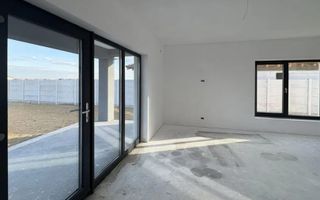Casa noua cu fotovoltaice, parter 4 camere, Santandrei, Bihor, VANZARE - Poză 6