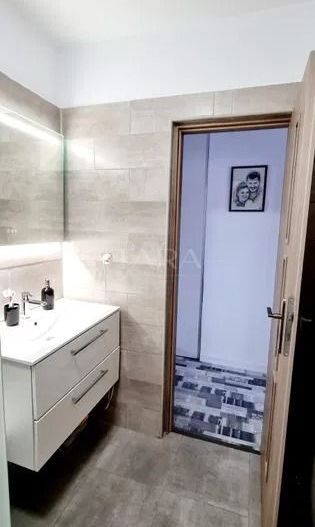 Apartament cu 2 camere, două balcoane și parcare, ansamblu privat. - Poză 6