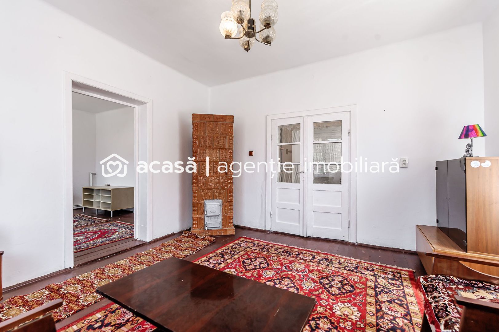 Casă cu 2 corpuri de clădire în Pecica, Arad. - Poză 7