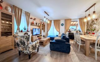 Prima inchiriere, vila cocheta, cu accente exotice - Poză 12