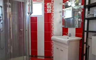 Casa de vanzare | 1.048 Mp teren | Romanesti - Poză 20