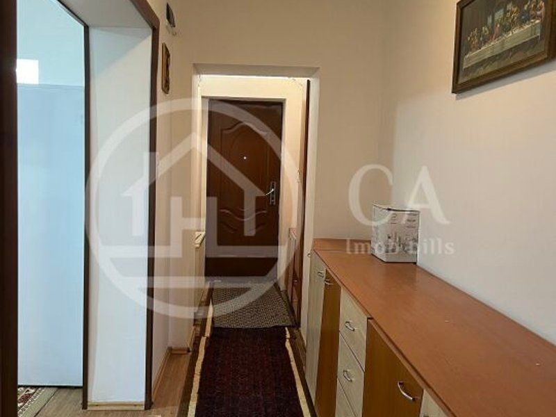 Apartament cu 3 camere de inchiriat, zona Centrala Oradea - Poză 3