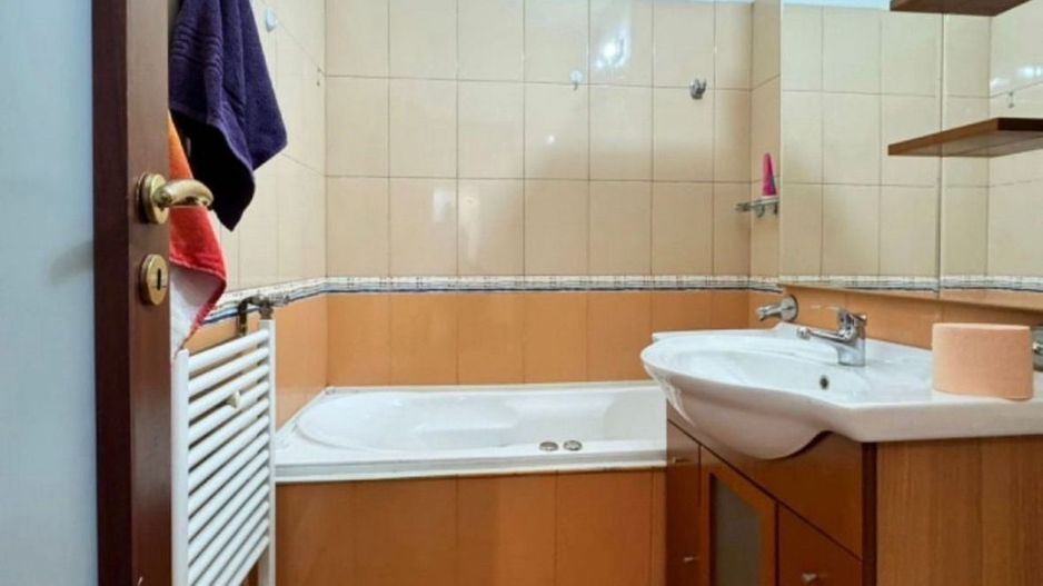 AP. 2 CAMERE DRISTOR, BUCATARIE INCHISA, METROU 2 MIN, COMISION 0% - Poză 8