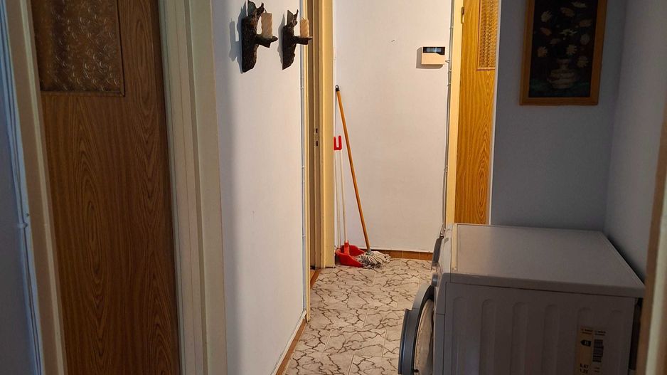 Apartament decomandat cu 3 camere confort 1 sect.4 Aparatorii Patriei - Poză 7