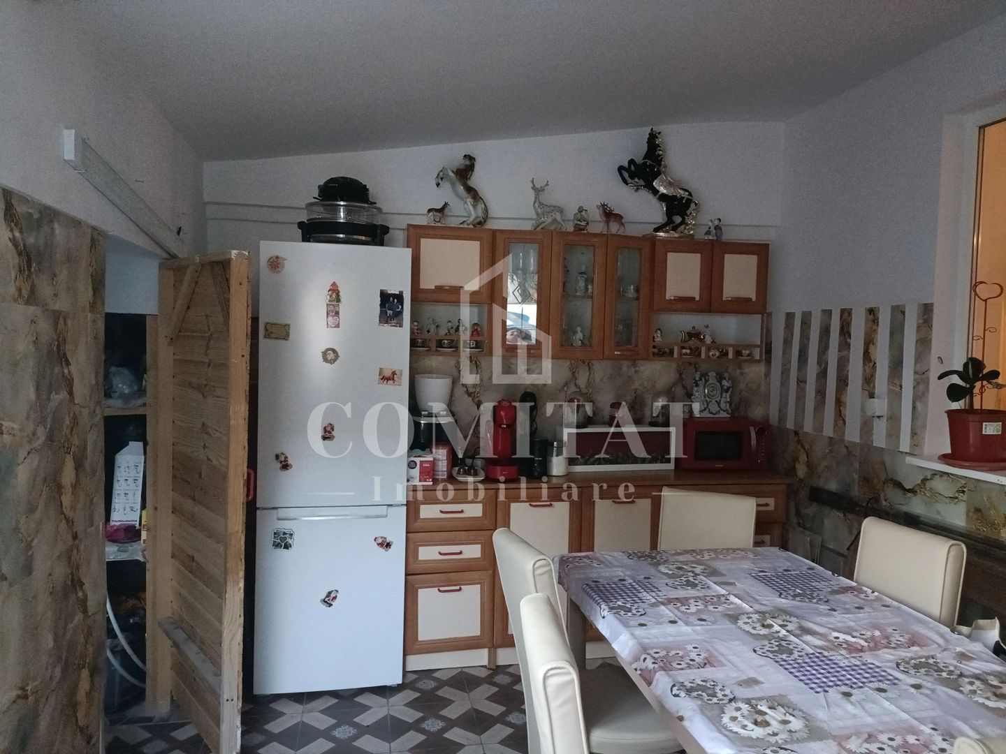 Casa 4 camere de vânzare zona Sala Polivalentă - Poză 3
