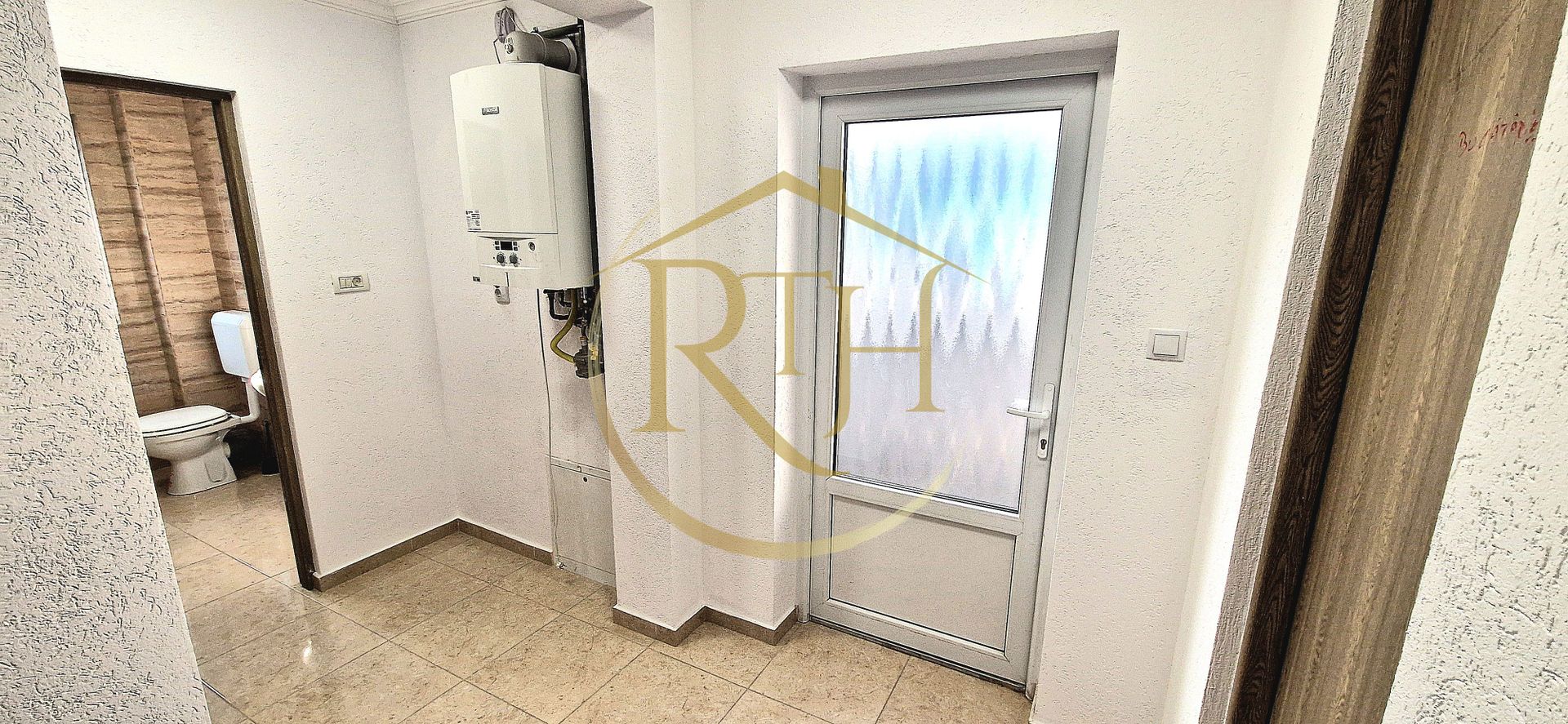 Apartament 2 camere de inchiriat curte, foișor,grădină – zona Shopping City - Poză 11