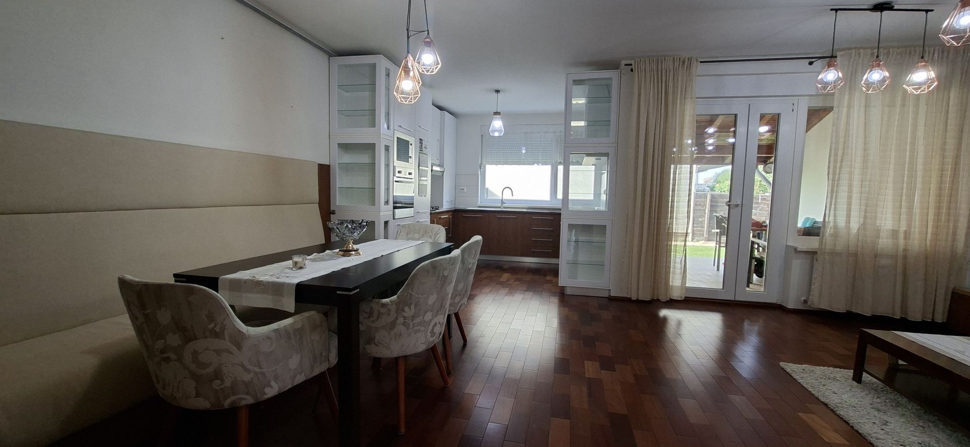 Casa P+E cu 4 camere - Aradului/British SCHOOL - Poză 11