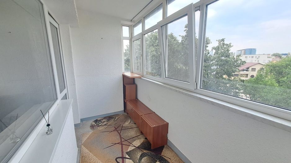 Apartament 3 camere Metrou 1 Mai - Poză 11