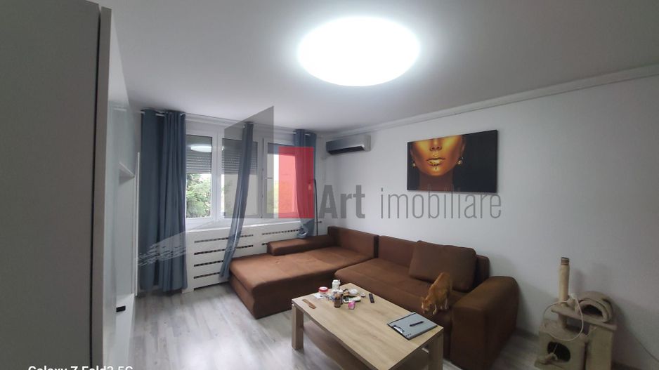 Apartament 3 camere decomandat Trapezului - Poză 12