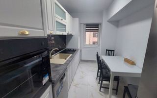 Apartament 2 camere, Soleia 8, etaj 3/4, cu loc de parcare și boxă - Poză 4