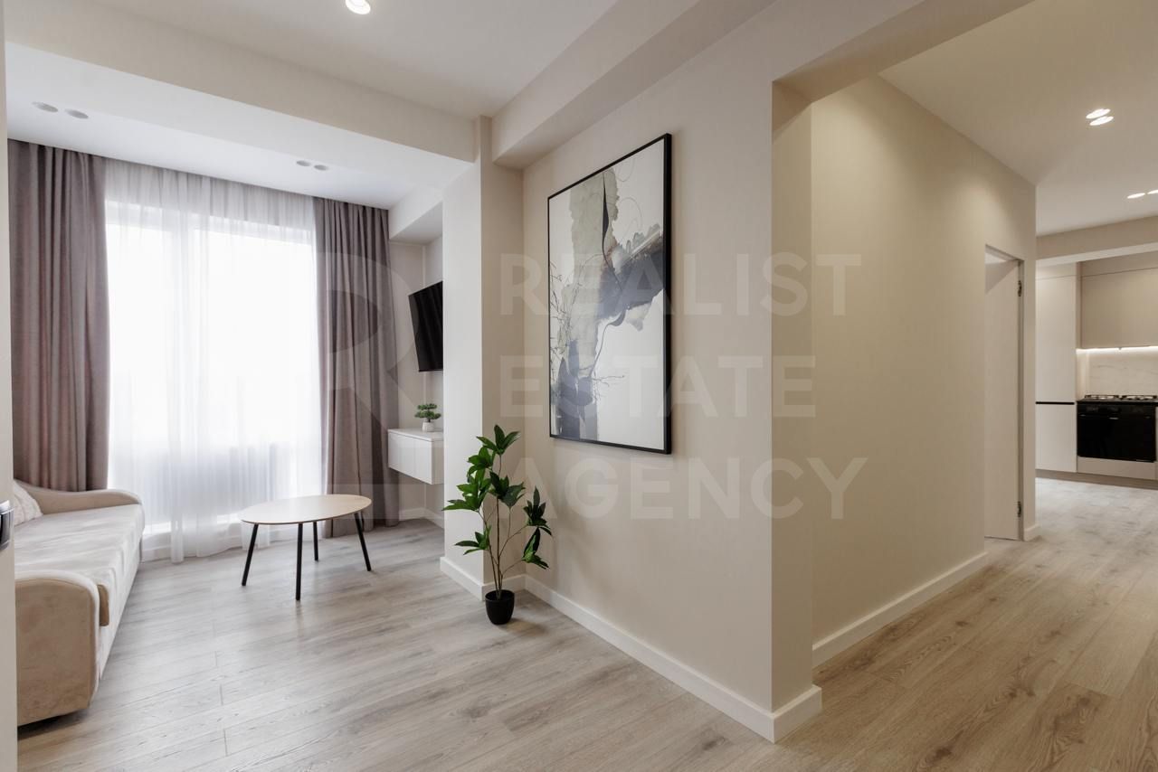 Vânzare, apartament, 2 camere + living, strada Calea Ieşilor, Sculeni - Poză 9