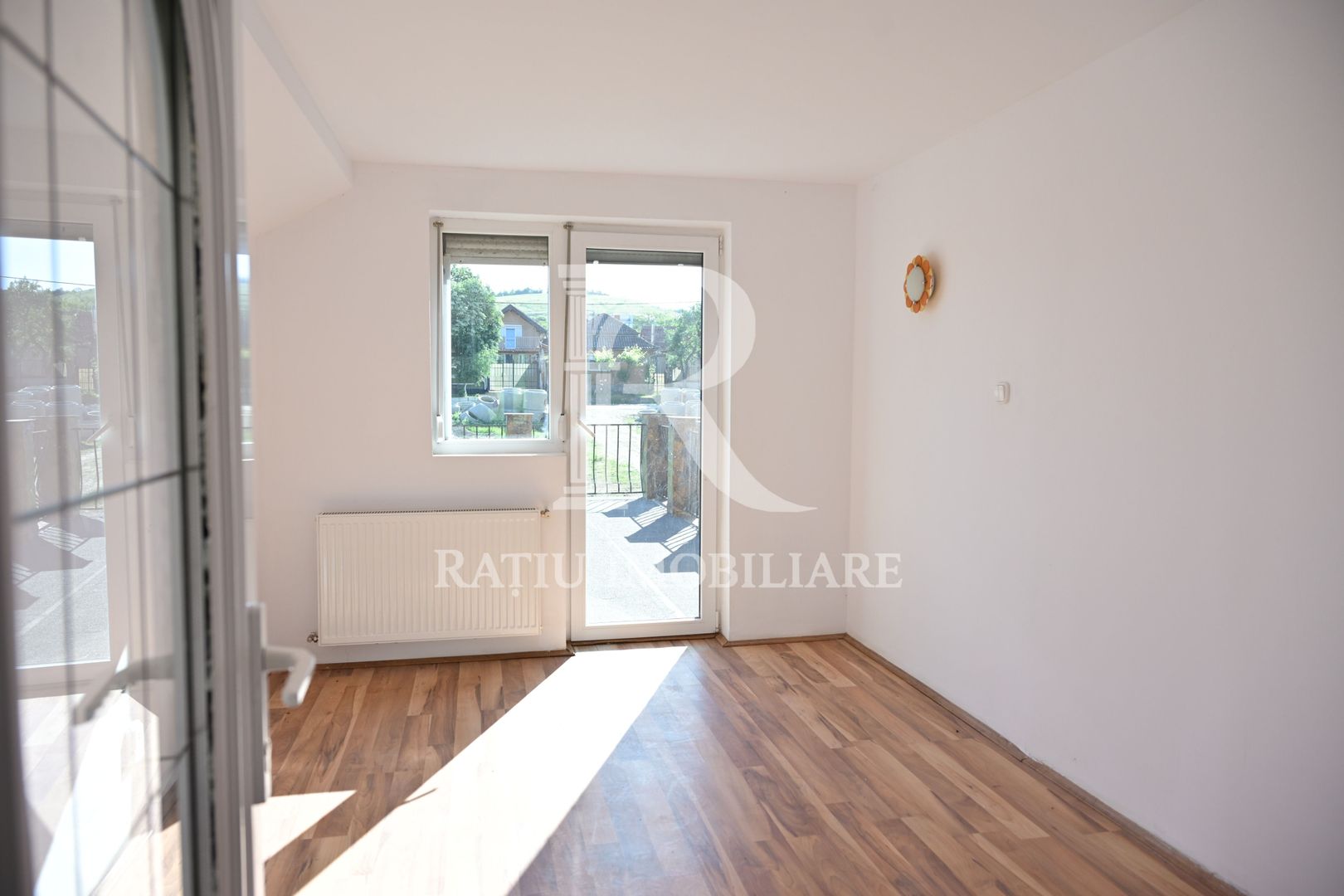 Casa cu Etaj | Hidiselu de Sus - Poză 9
