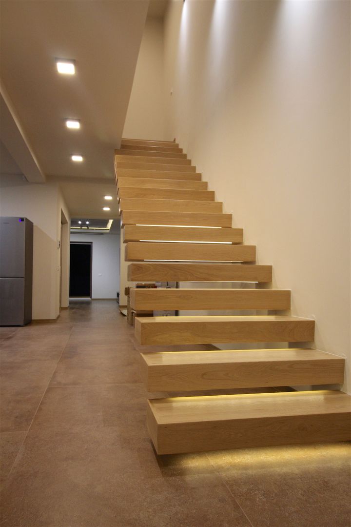 Un camin diferit , gandit pentru nevoile tale. - Poză 13