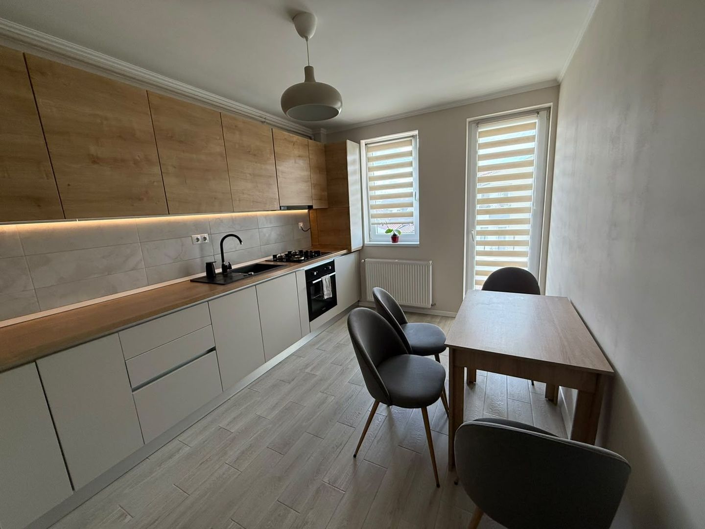 Apartament 2 camere decomandat - P. Brana, Selimbar - Poză 6