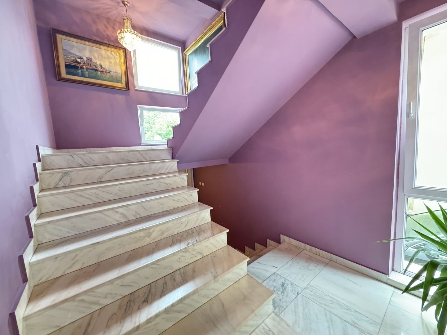 Am redus pretul - Casa deosebita pe 3 nivele in zona linistita - Poză 7