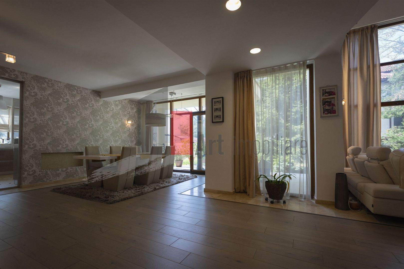 7 cam. | 5 bai | 420 mp | 690 000  euro | zona Mark Twain - Poză 3